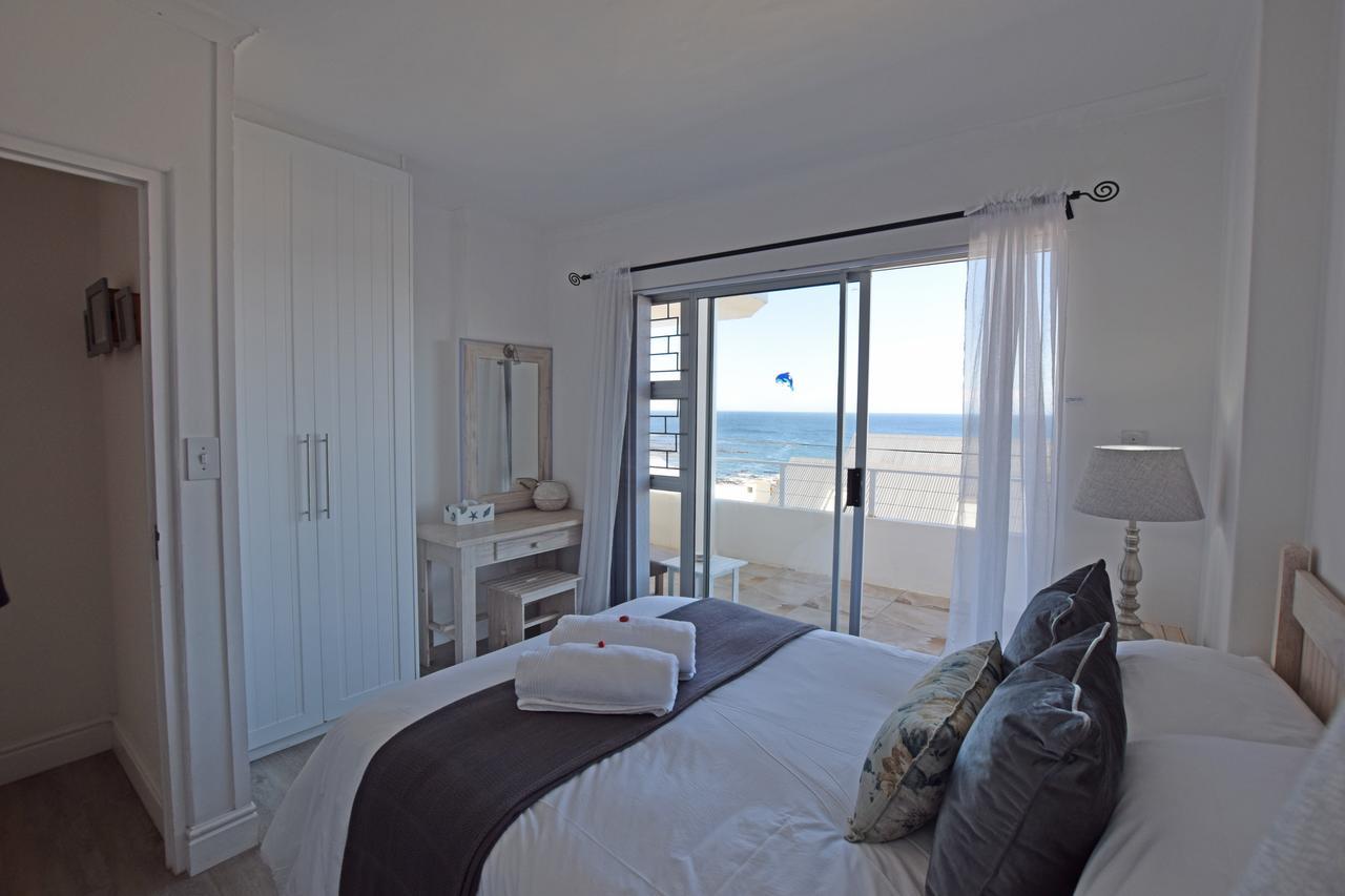 Apartment Dolphin House Hermanus Exterior photo